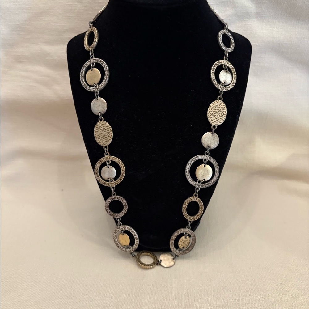 Premier Designs Silver and Gold Circle Necklace